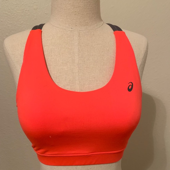 ASICS Workout Set! - Picture 2 of 6